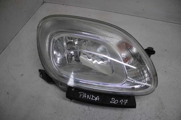 PHARE DROIT FIAT - Vue 1